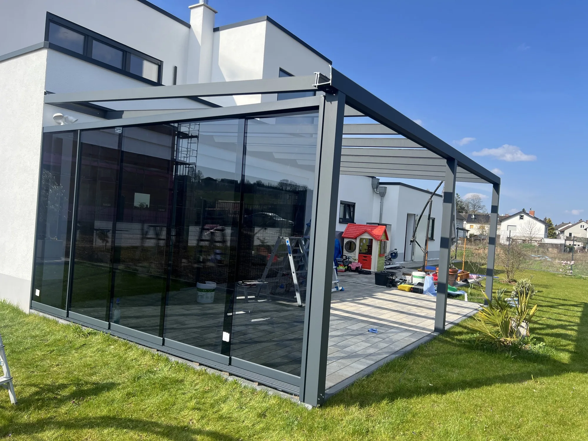 ALUXIL Skyline 110 Terrassendach — Referenzprojekt